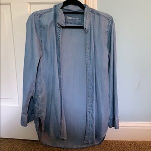 Gap chambray long sleep button up